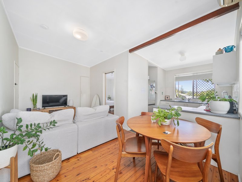 Photo - 17 Clegg Parade, Newmarket QLD 4051 - Image 2