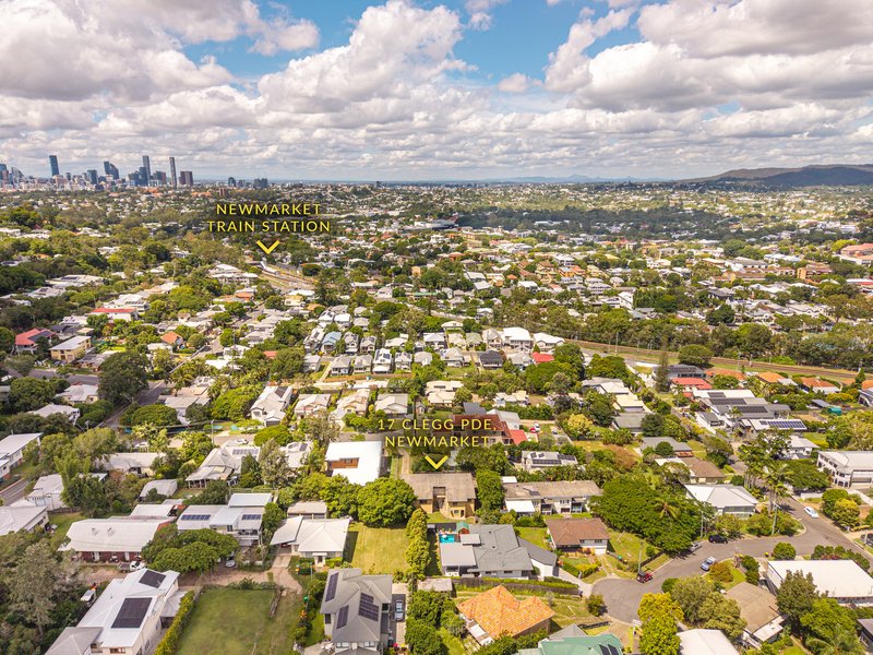 Photo - 17 Clegg Parade, Newmarket QLD 4051 - Image 8