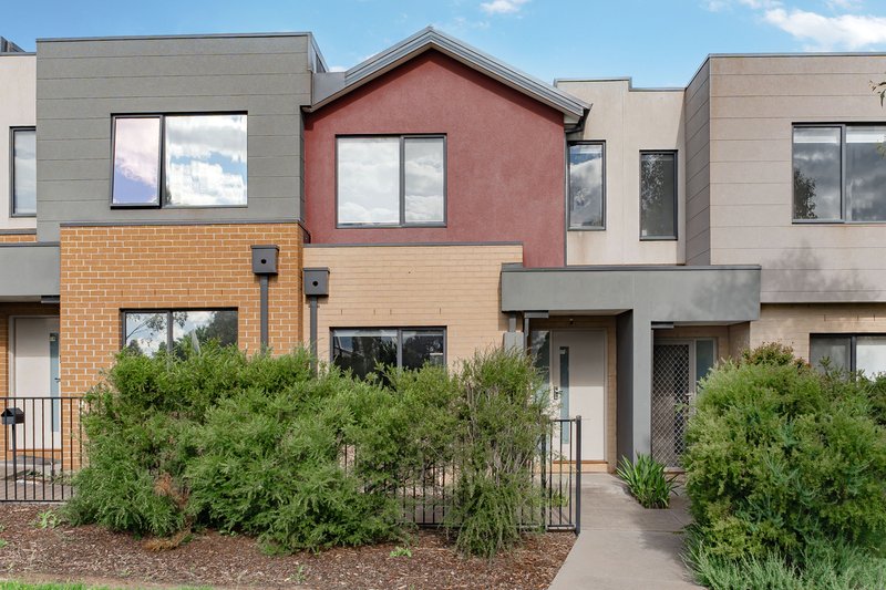 17 Clendon Way, Craigieburn VIC 3064