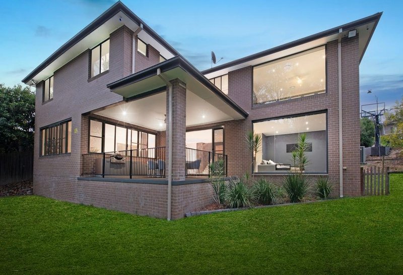 17 Cleveland Close, Rouse Hill NSW 2155