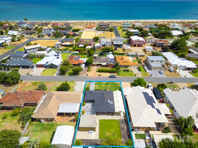 Photo - 17 Clytie Road, Silver Sands WA 6210 - Image 19