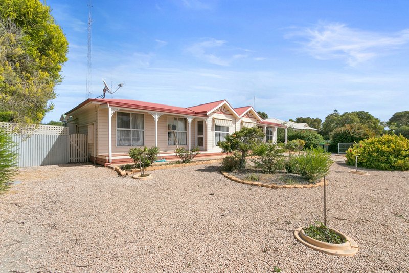 Photo - 17 Coast Road, Moonta Bay SA 5558 - Image 15