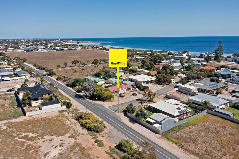 Photo - 17 Coast Road, Moonta Bay SA 5558 - Image 22