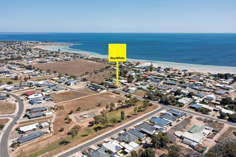 Photo - 17 Coast Road, Moonta Bay SA 5558 - Image 23