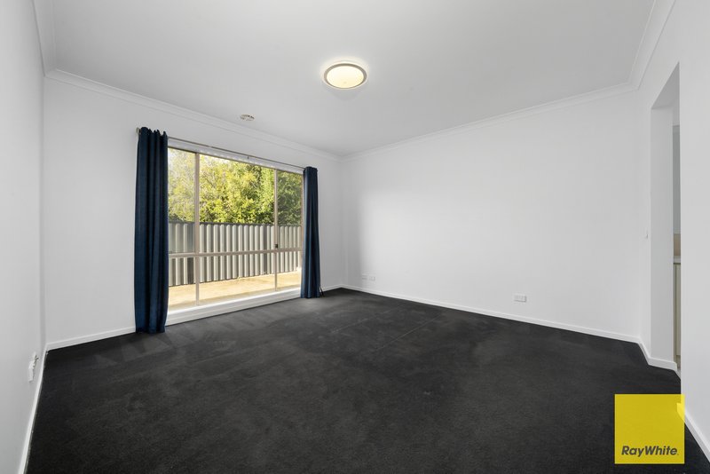 Photo - 17 Cobram Street, Tarneit VIC 3029 - Image 16