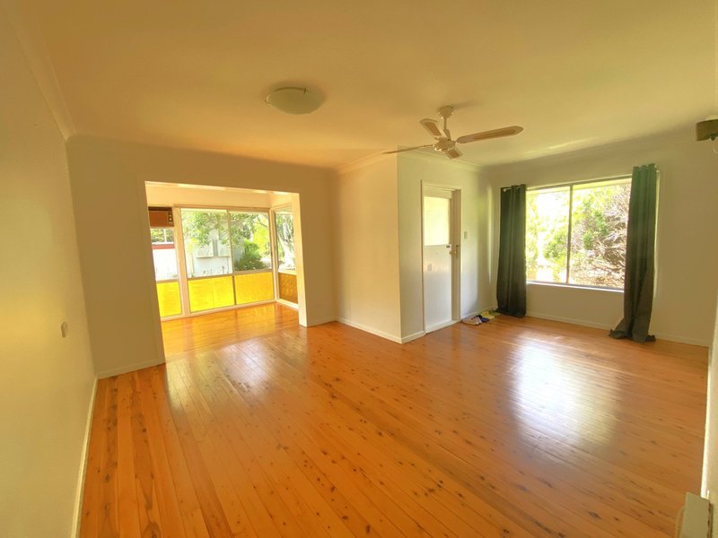 Photo - 17 Cohoe Street, East Toowoomba QLD 4350 - Image 2