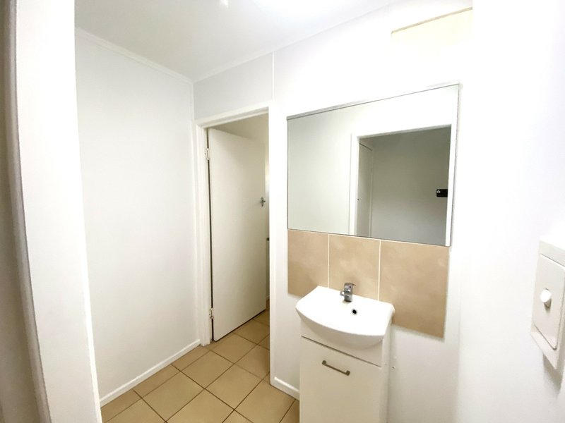 Photo - 17 Cohoe Street, East Toowoomba QLD 4350 - Image 6