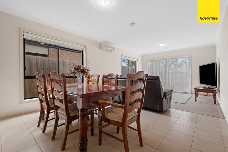 Photo - 17 Colonus Street, Kurunjang VIC 3337 - Image 7