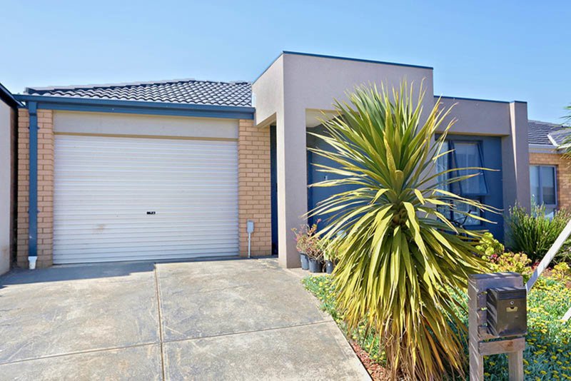 17 Colonus Street, Kurunjang VIC 3337