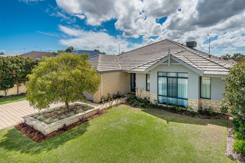 17 Condro Bend, Sinagra WA 6065