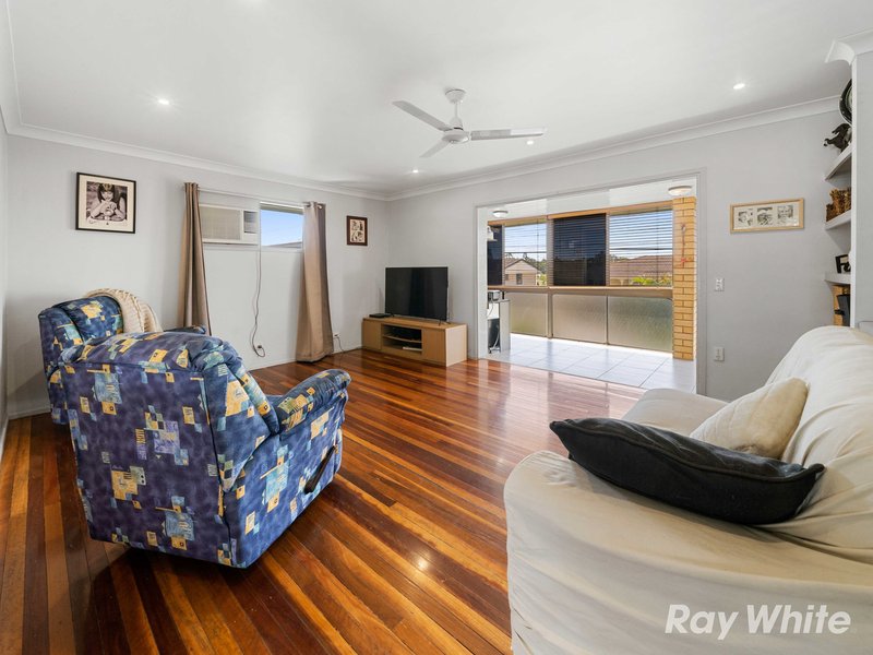 Photo - 17 Cooinda Street, Eastern Heights QLD 4305 - Image 5