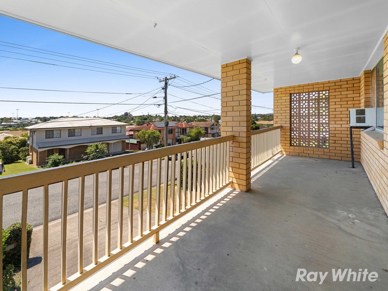 Photo - 17 Cooinda Street, Eastern Heights QLD 4305 - Image 7