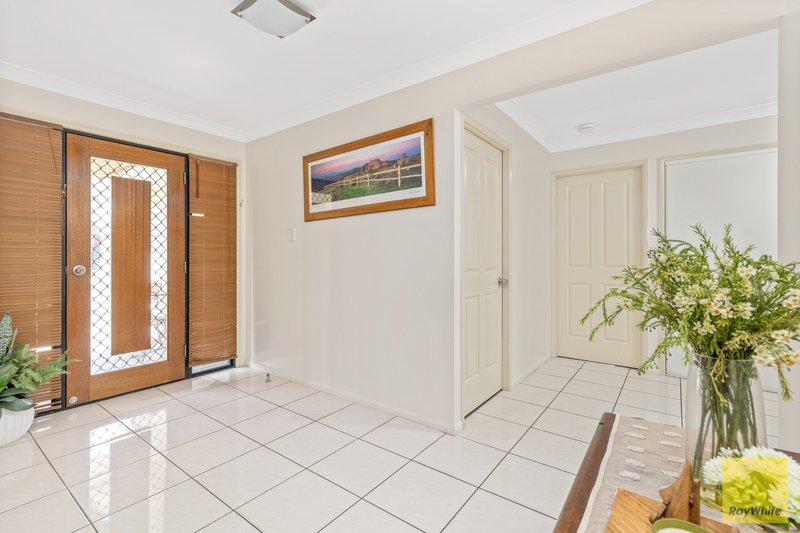 Photo - 17 Cook Close, Emerald QLD 4720 - Image 19