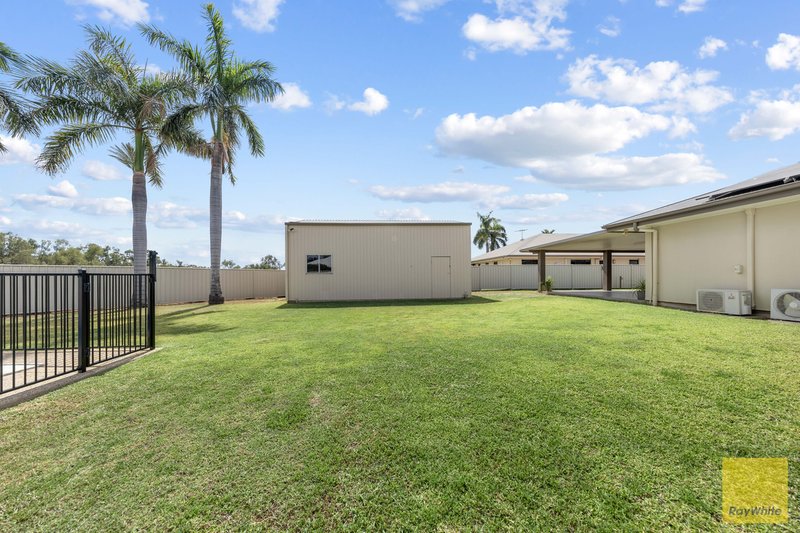 Photo - 17 Cook Close, Emerald QLD 4720 - Image 28