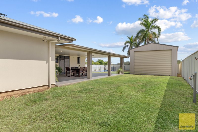 Photo - 17 Cook Close, Emerald QLD 4720 - Image 29