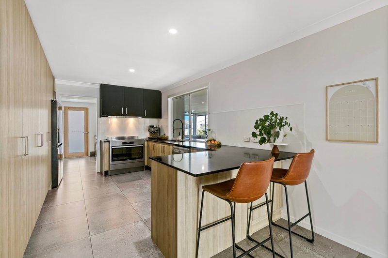 Photo - 17 Coppabella Crescent, Mooloolaba QLD 4557 - Image 11