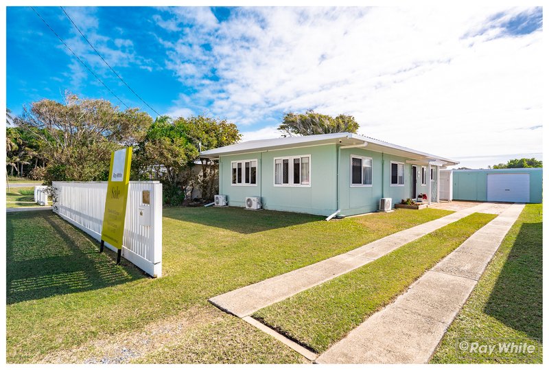 Photo - 17 Corbett Street, Yeppoon QLD 4703 - Image 2