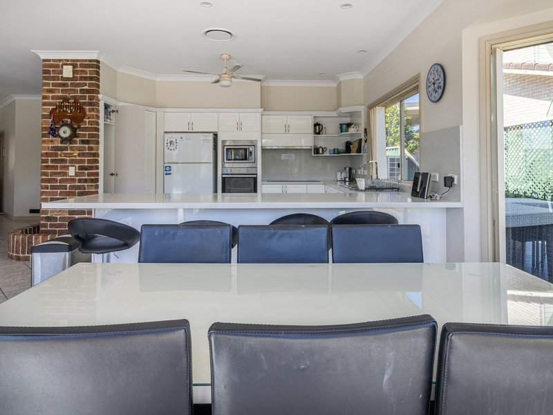 Photo - 17 Cormorant Avenue, Sussex Inlet NSW 2540 - Image 12