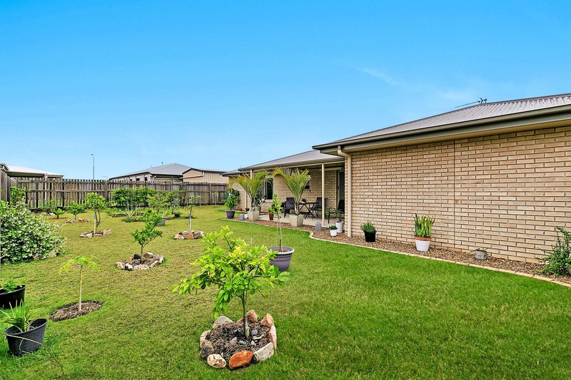 Photo - 17 Cormorant Court, Kawungan QLD 4655 - Image 18