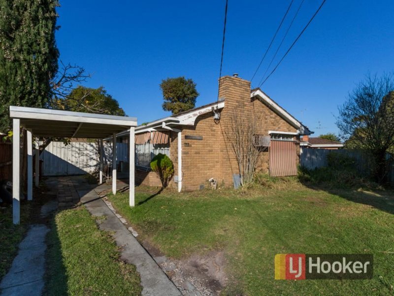 17 Cosier Drive, Noble Park VIC 3174