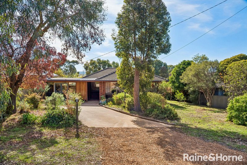 Photo - 17 Coulthard Street, Castlemaine VIC 3450 - Image 21