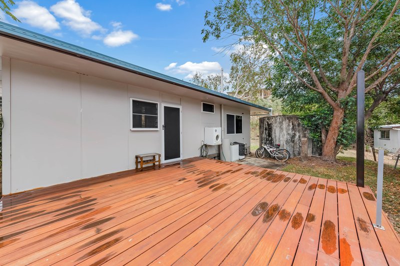 Photo - 17 Cowry Crescent, Dingo Beach QLD 4800 - Image 10