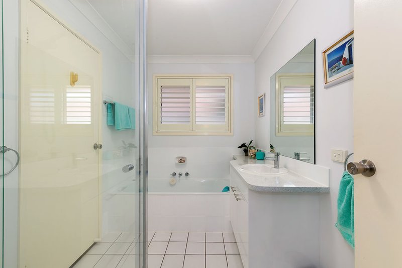 Photo - 17 Cremorne Court, Kippa-Ring QLD 4021 - Image 10