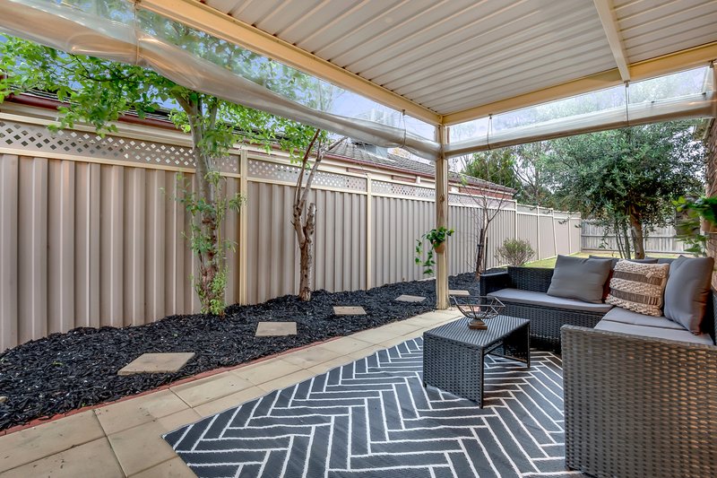 Photo - 17 Creswick Court, Roxburgh Park VIC 3064 - Image 18