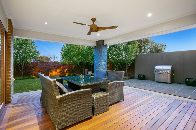 Photo - 17 Crimson Crescent, Epping VIC 3076 - Image 24