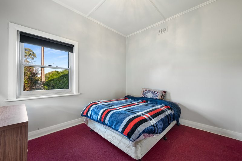 Photo - 17 Crouch Street North, Mount Gambier SA 5290 - Image 8