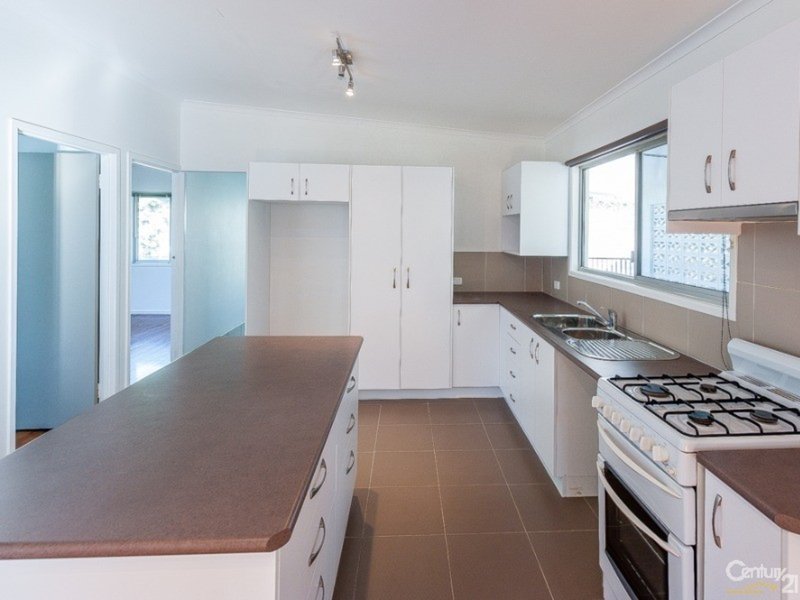 Photo - 17 Crusher Park Drive, Nambour QLD 4560 - Image 2