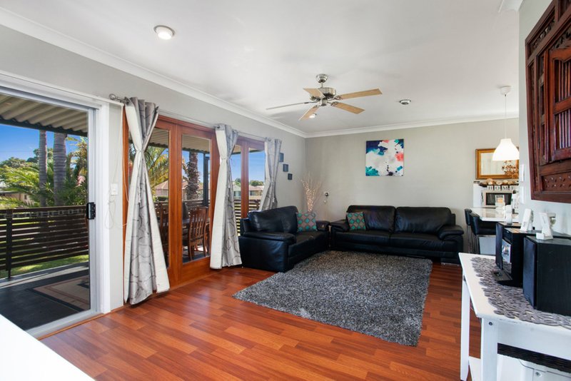 Photo - 17 Cullen Street, Unanderra NSW 2526 - Image 3