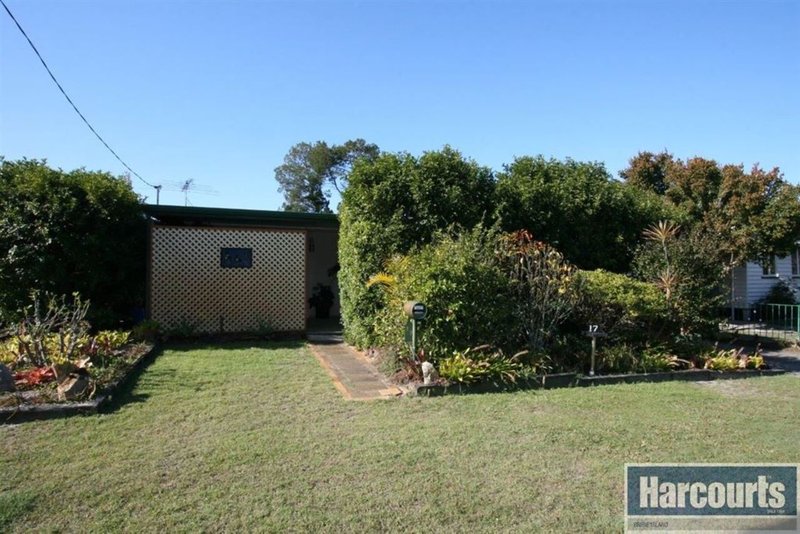 17 Cumming Street, Bongaree QLD 4507