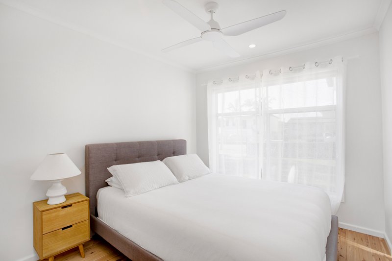 Photo - 17 Cunningham Road, Killarney Vale NSW 2261 - Image 6