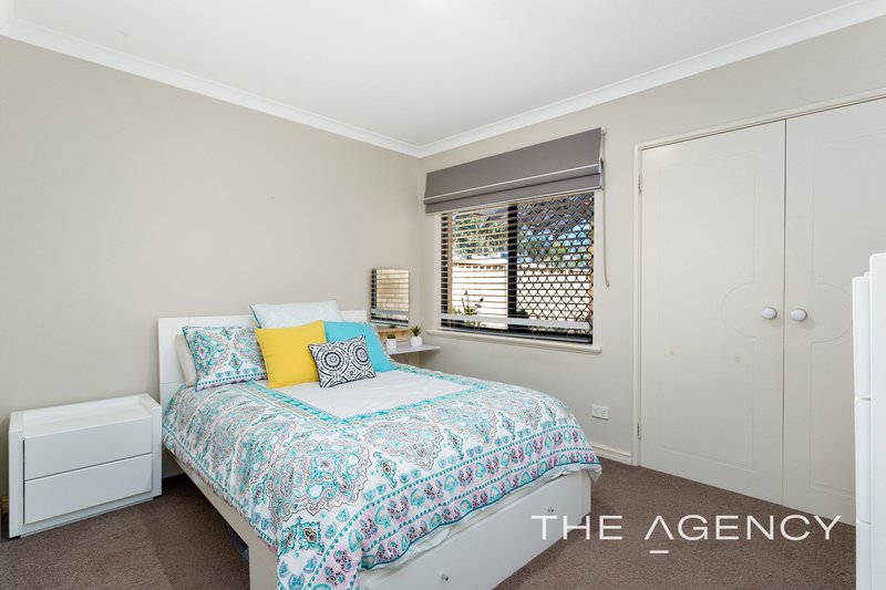 Photo - 17 Cupello Drive, Swan View WA 6056 - Image 23