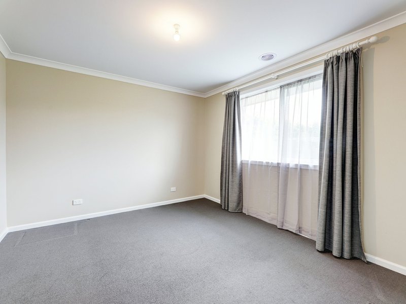 Photo - 17 Currawong Drive, Wangaratta VIC 3677 - Image 5