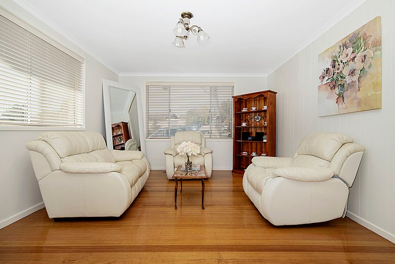 Photo - 17 Cussen Street, Higgins ACT 2615 - Image 3