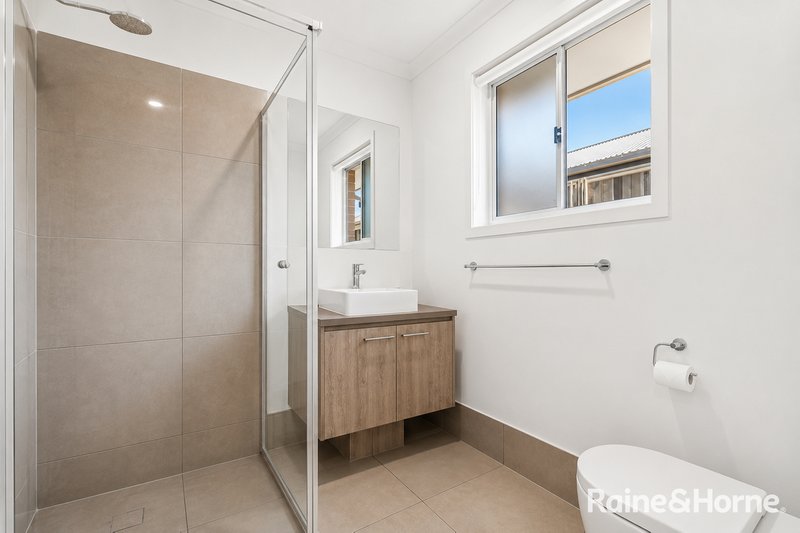 Photo - 17 Cyclops Street, Munno Para SA 5115 - Image 10