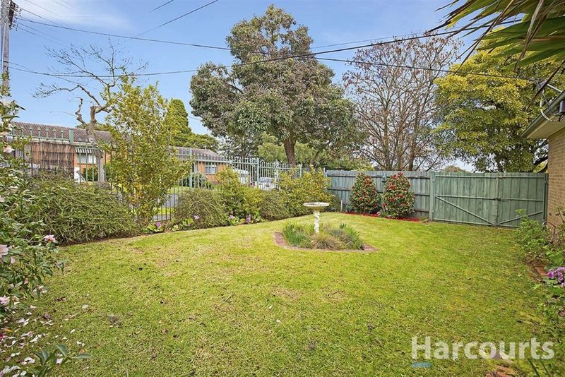 Photo - 1/7 Daffodil Road, Boronia VIC 3155 - Image 9