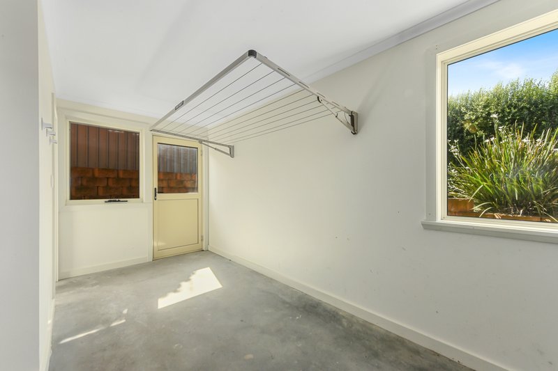 Photo - 17 Dafnis Drive, Newnham TAS 7248 - Image 24