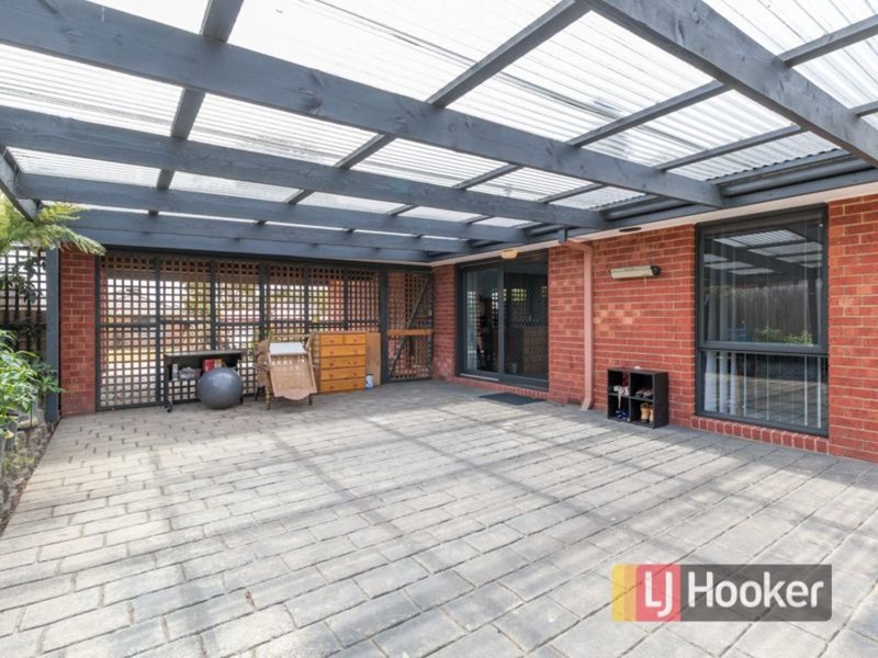 Photo - 17 Dairyfarm Terrace, Hampton Park VIC 3976 - Image 15