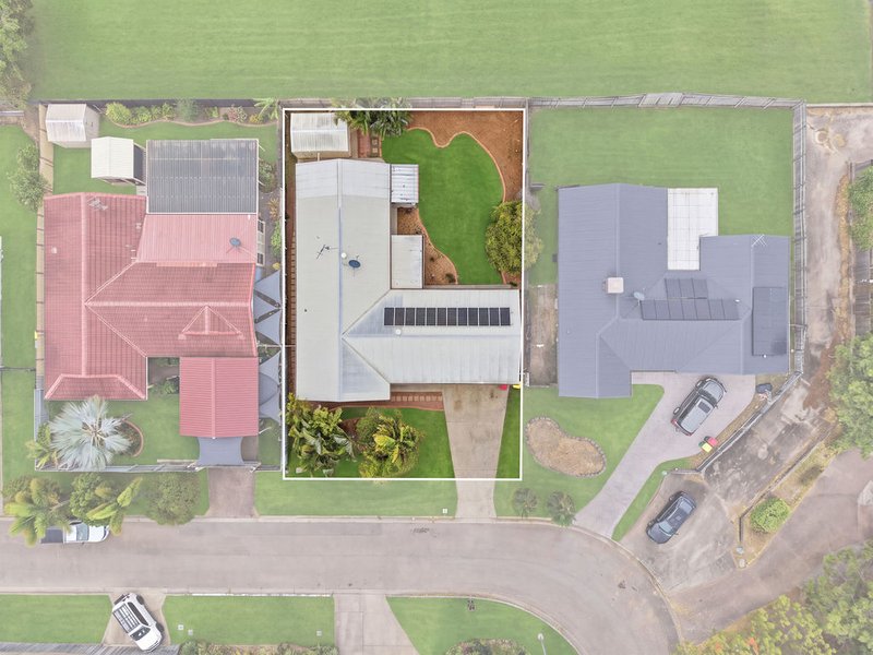 Photo - 17 Dalkeith Crescent, Mount Louisa QLD 4814 - Image 27