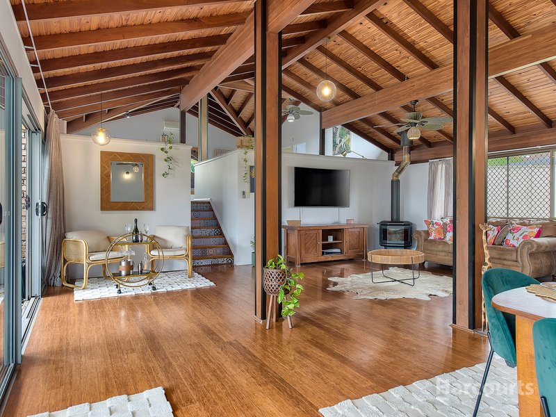 Photo - 17 Dalwood Street, Carseldine QLD 4034 - Image 4