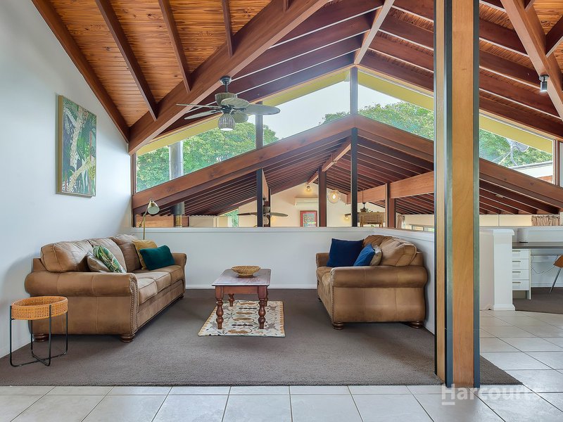 Photo - 17 Dalwood Street, Carseldine QLD 4034 - Image 10