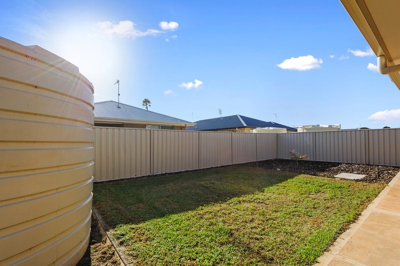 Photo - 17 Daly Street, Wallaroo SA 5556 - Image 13