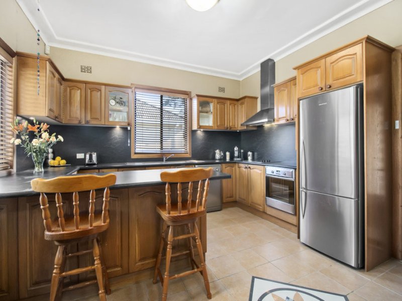 Photo - 17 Danalam Street, Liverpool NSW 2170 - Image 3