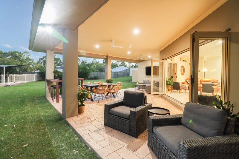 Photo - 17 Darlington Court, Flinders View QLD 4305 - Image 13