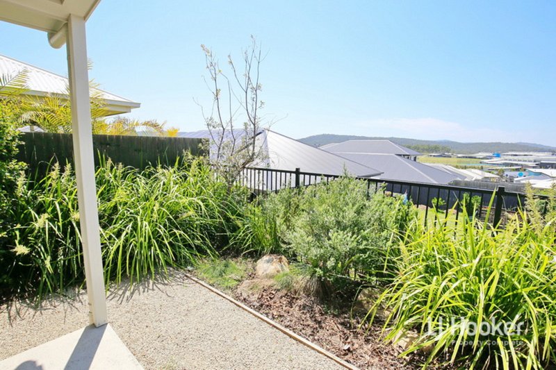 Photo - 17 Darrau Avenue, Yarrabilba QLD 4207 - Image 16