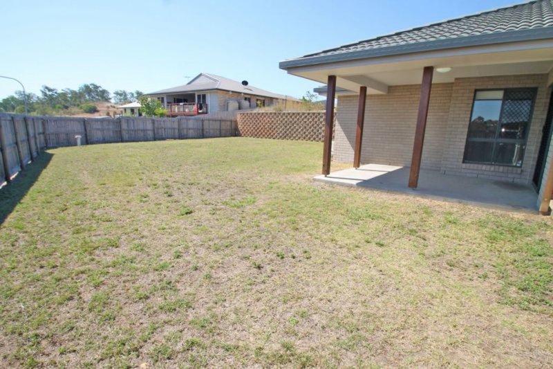 Photo - 17 Dartmouth Close, Clinton QLD 4680 - Image 13