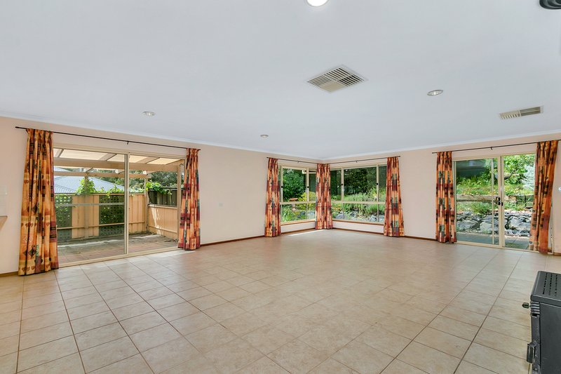 Photo - 17 David Randall Street, Williamstown SA 5351 - Image 7